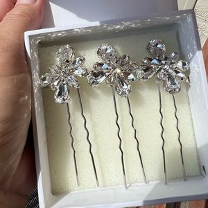 NWOT crystal bridal hair pins